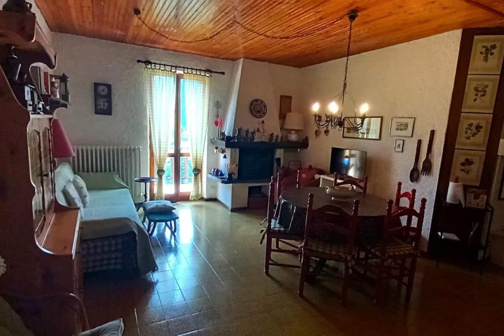 Appartamento Panoramico Casa Gerro Averara 外观 照片